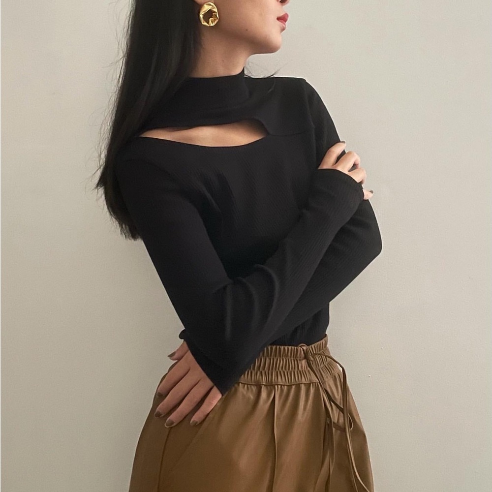 Who What Wear Long Sleeve Shoulder Slit Top - Jet Black - S